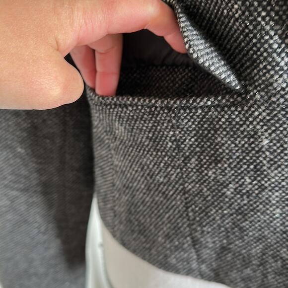 American Eagle Outfitters | Silver Gray Tweed Blazer with Velvet Trim Size XS - Picture 4 of 13